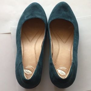 Nurture teal suede wedges size 8